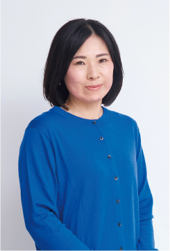 前川 恭子